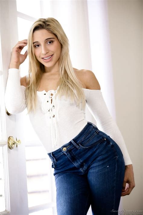 <strong>Abella</strong> was born from Ukrainian descent in a Jewish family and was a ballet dancer when she grew up. . Abella danger pornostar